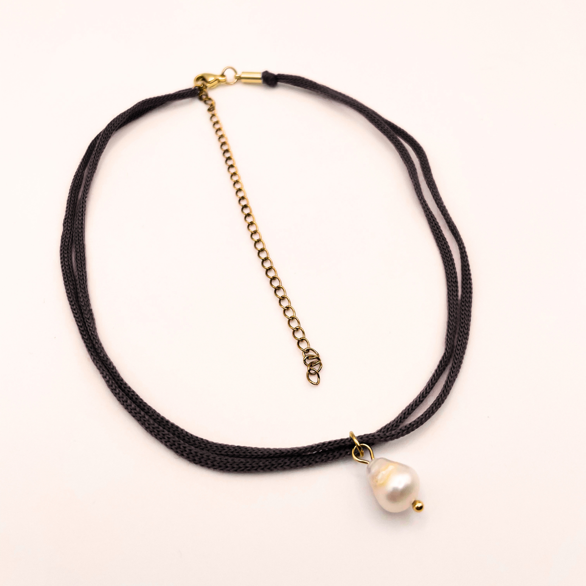 Choker Lunatica – Perla di Fiume